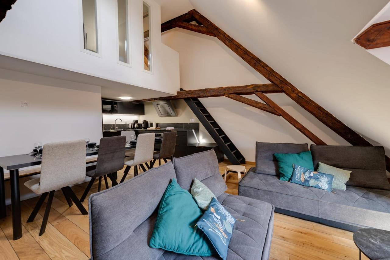 Le Septqatre - Grand Triplex Au Coeur De La Vieille Ville Annecy Exterior foto
